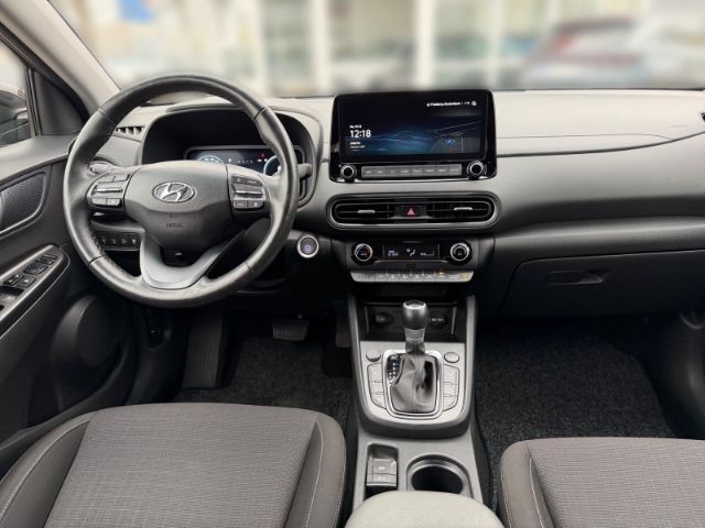 Fahrzeugabbildung Hyundai KONA Prime HUD Navi Digitales Cockpit Soundsyste