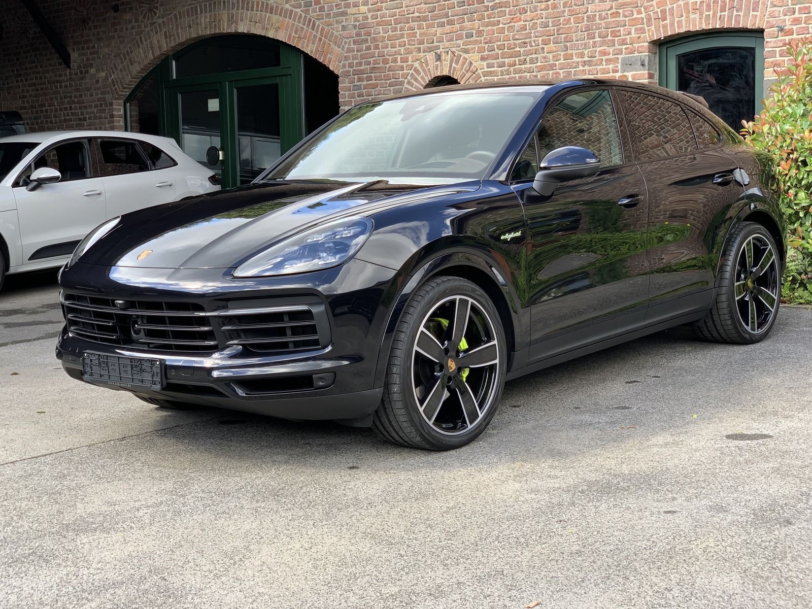 Porsche Cayenne E-Hybrid Coupe Platinum Edition SPORTABG imagem 2