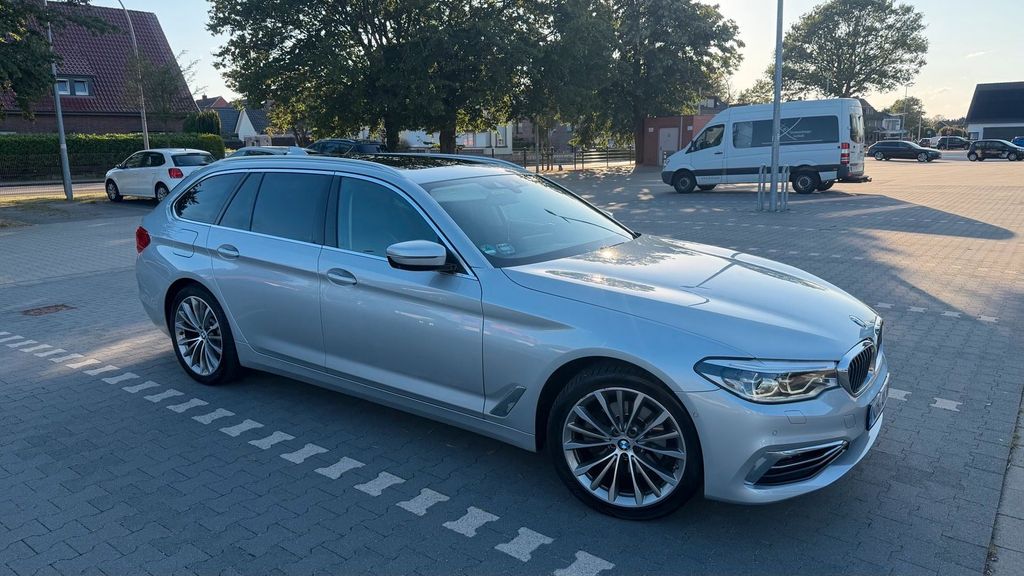 Image of BMW 520
