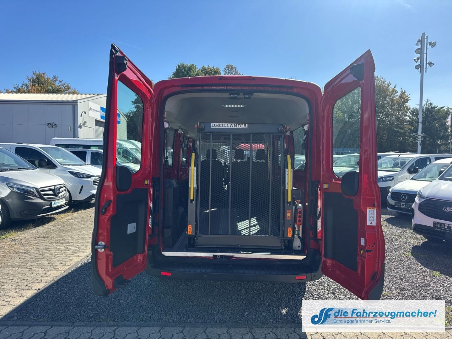 Fahrzeugabbildung Ford Transit Kombi 350 L3 Trend 2.2 TDCi DPF *7155 *K