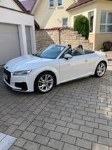 Audi TT Roadster 40 TFSI S tronic  - gebrauchte Audi TT aus dem Jahr 2023