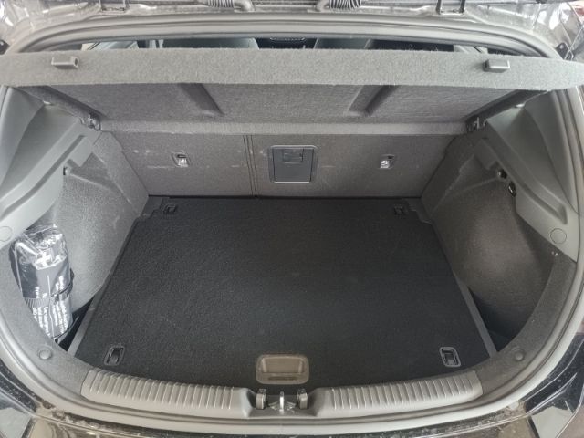 Fahrzeugabbildung Hyundai i30 FL 5-Türer (MY25) 1.0 T-GDI (100 PS) 7-DCT 2