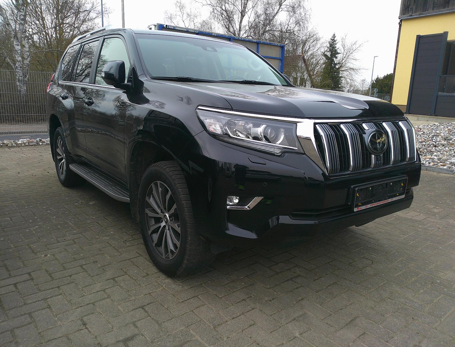 Toyota Land Cruiser 2,8 TEC-Edition,Leder,Navi,Kamera