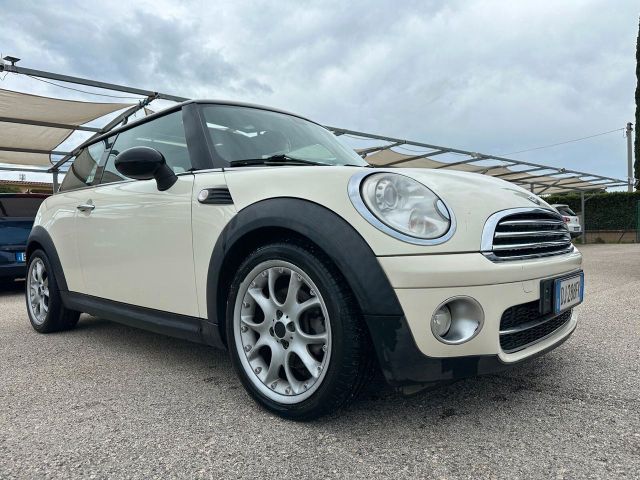 MINI Mini Cooper D 1.6 Anche Neopatentati