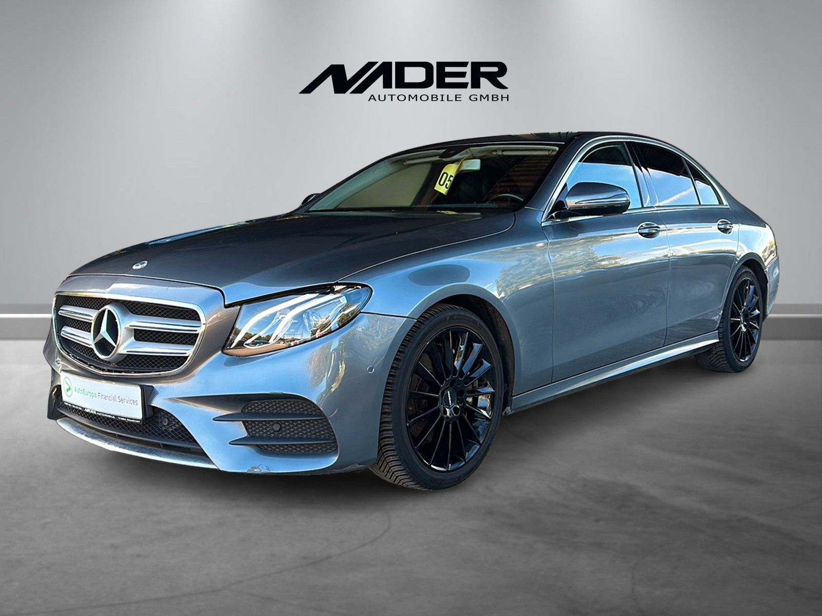 Mercedes E 200 - 1