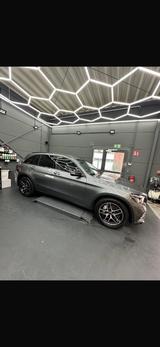 Mercedes-Benz GLC 250 4M+AMG-Line+Night-Paket - Mercedes-Benz GLC-Class: Privatanbieter