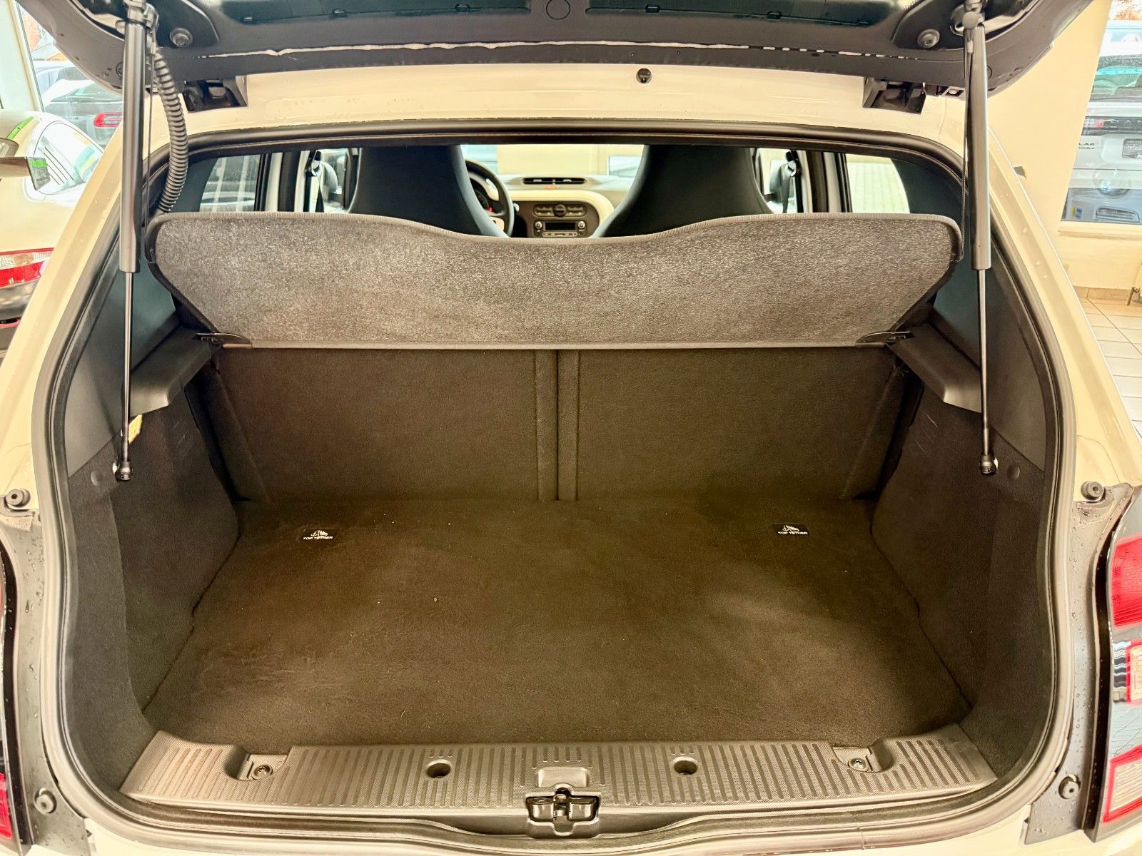 Fahrzeugabbildung Renault Twingo 1.0 SCe Dynamique