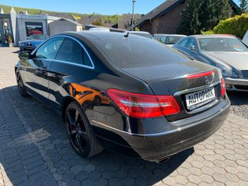 Mercedes E 350 - 9