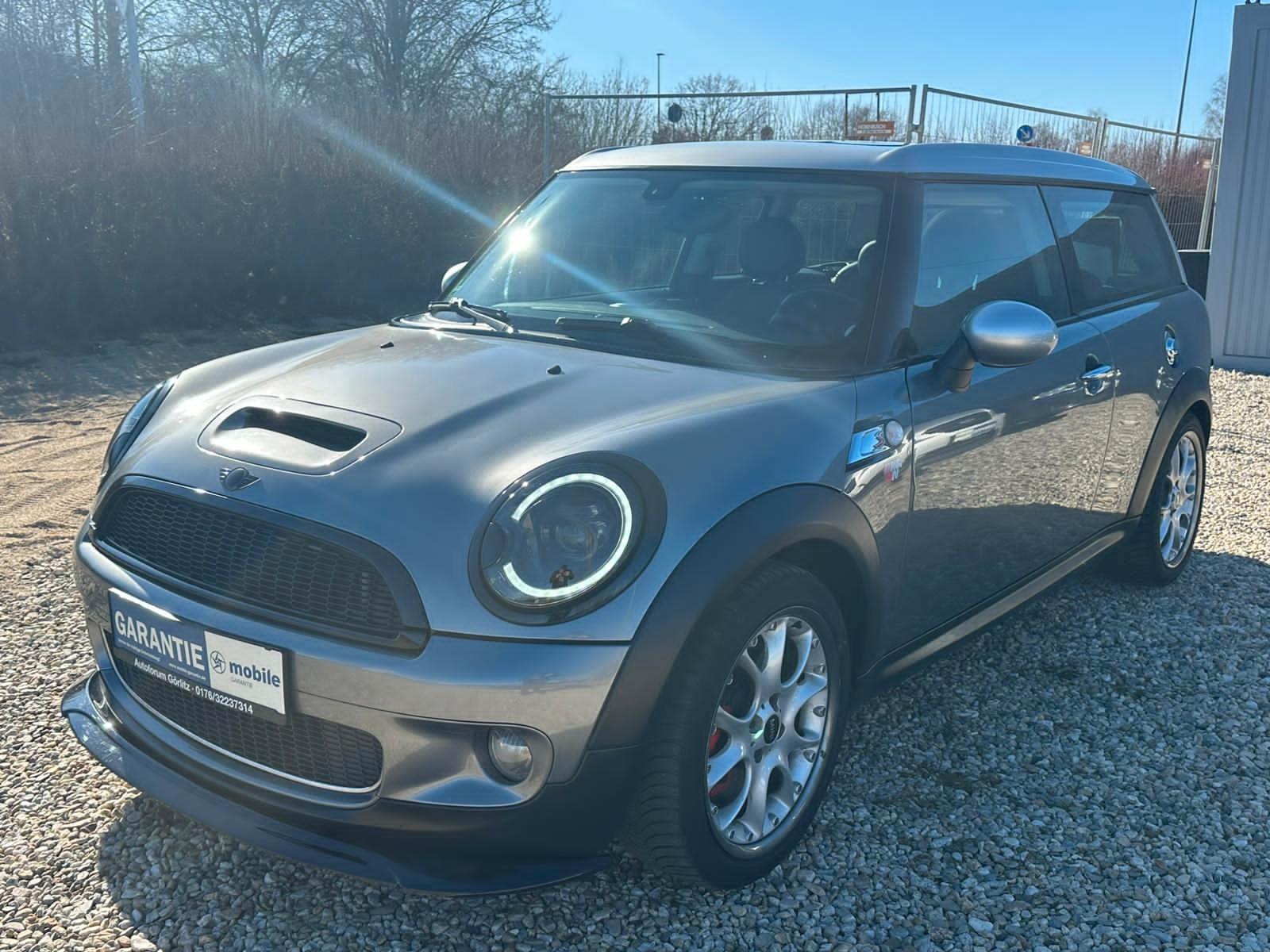MINI COOPER-S*Clubman*1.6*LED*PANO*LEDER*TÜV*