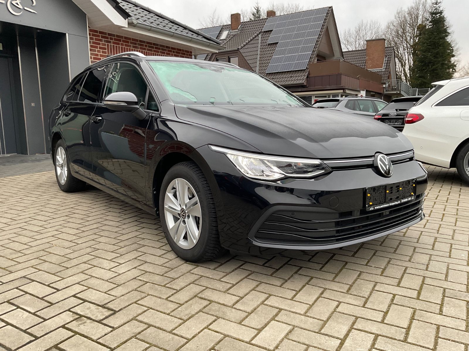 Fahrzeugabbildung Volkswagen Golf Variant 2.0 TDI DSG,AHK,ACC,LED,Navi