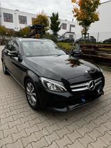 Mercedes-Benz 220 - Mercedes-Benz 220 aus 2015