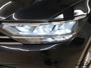 Volkswagen Passat Variant - 12