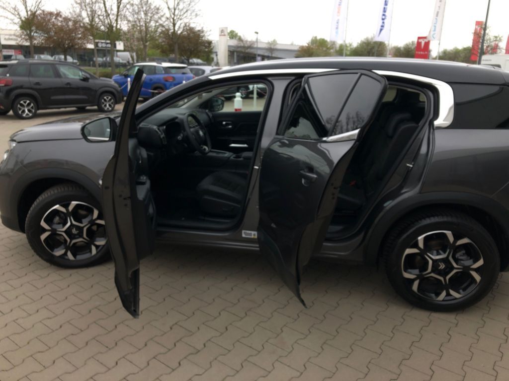 Fahrzeugabbildung Citroën C5 Aircross Pure Tech 130 S&S EAT8 SHINE