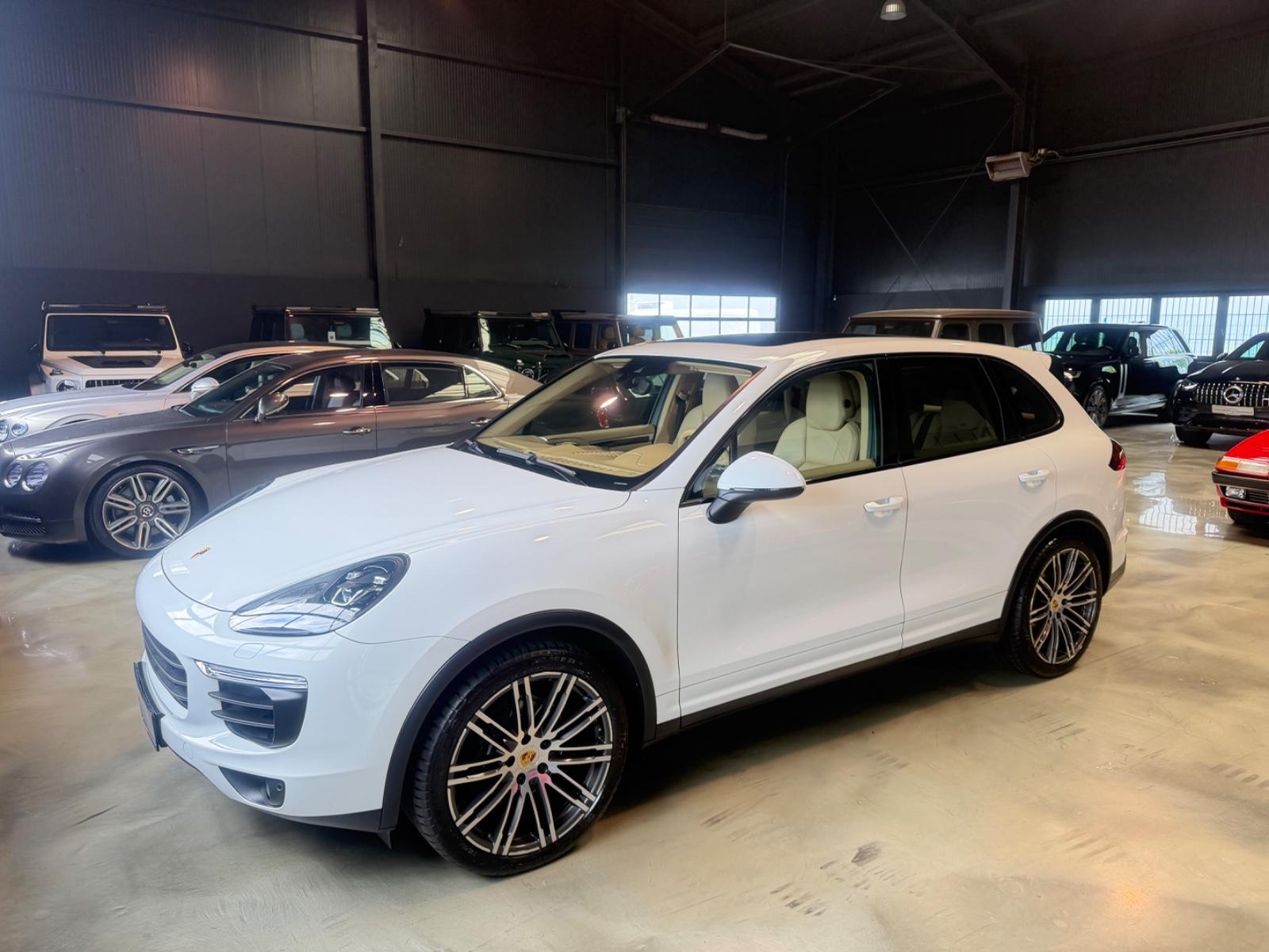 Porsche Cayenne Diesel PANORAMADACH/21" TURBO/APPROVED