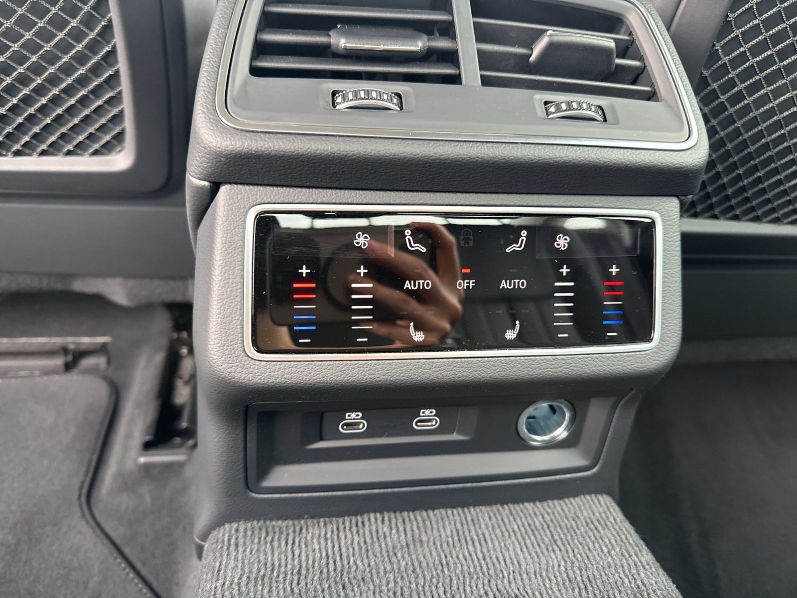 Audi A6 - Bild 15