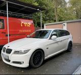 BMW 320i Kombi sehr sportlich/. Mängel Frei/ - BMW 320 aus 2010: Kombi
