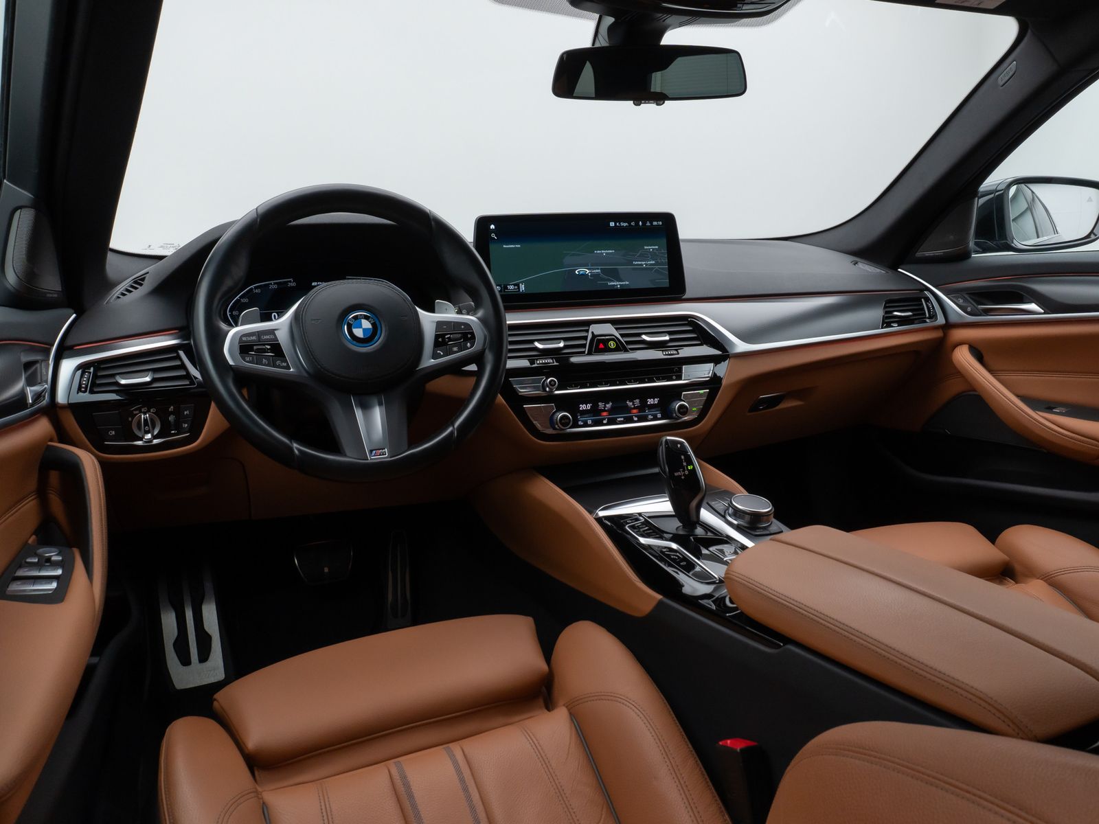 Fahrzeugabbildung BMW 530e xD M Sport Laser 360°HUD DAB H/K Komfort