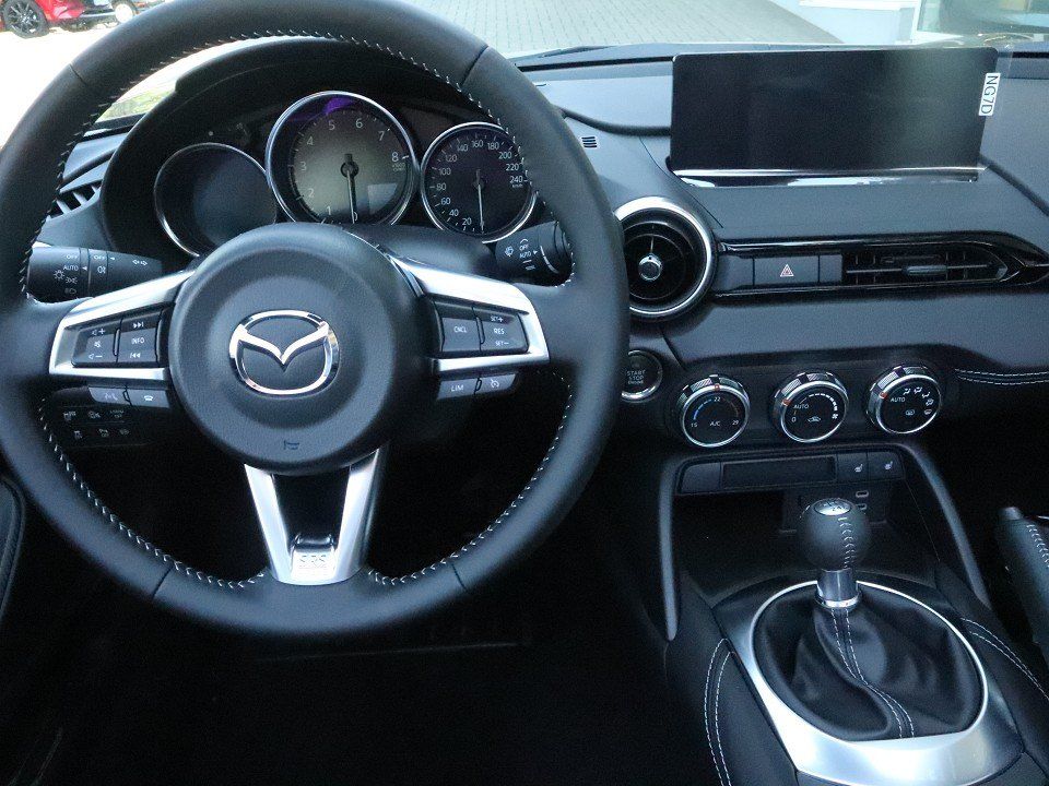 Fahrzeugabbildung Mazda MX-5 2024 Exclusive-Line G-184 *Aktionspreis* NA