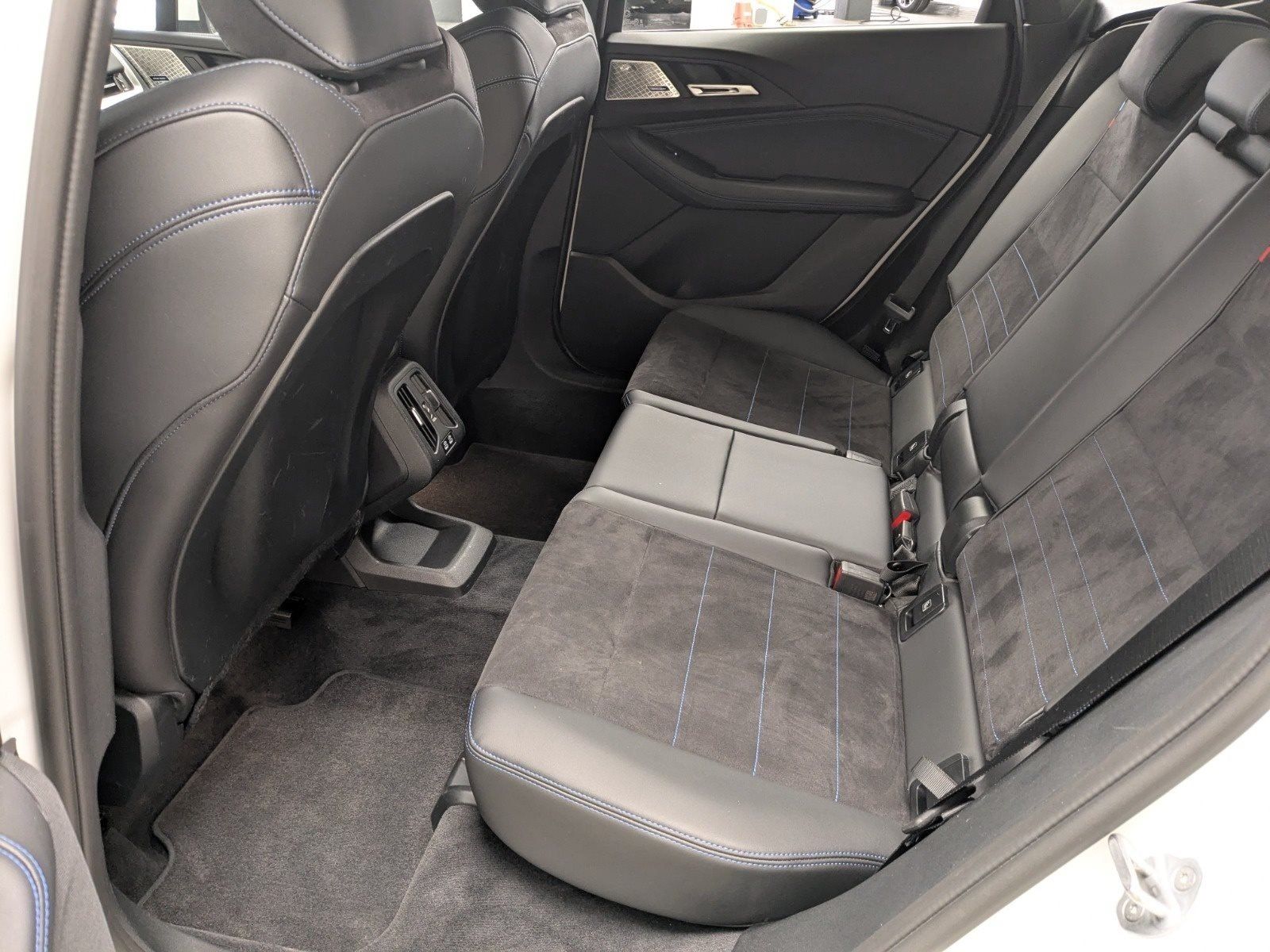 BMW 220 Active Tourer - Bild 13