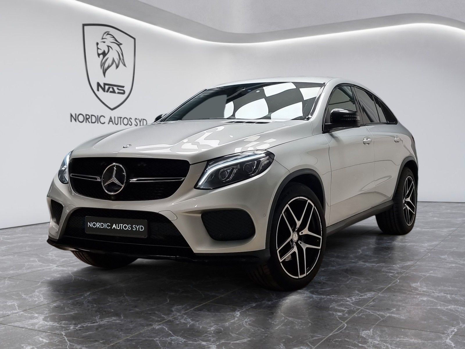 MERCEDES-BENZ GLE 350 d Coupe / AMG / 4Matic /  360°