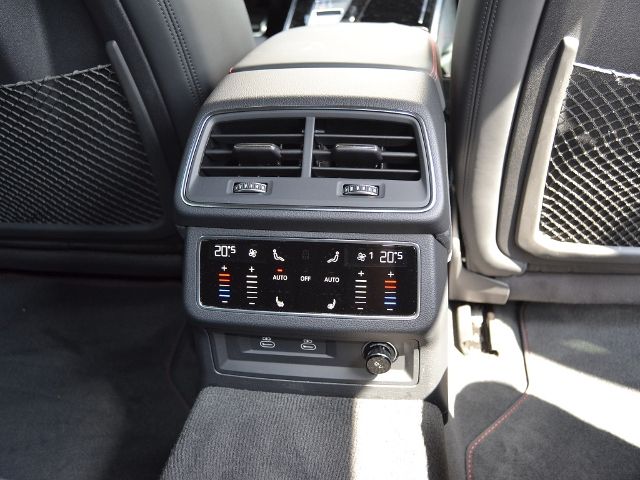 RS6 Avant 4.0 TFSI VOLL/DYNAMIK-PLUS/KERAMIK/AHK