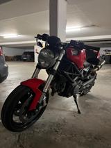 Ducati Monster 696 - Angebote