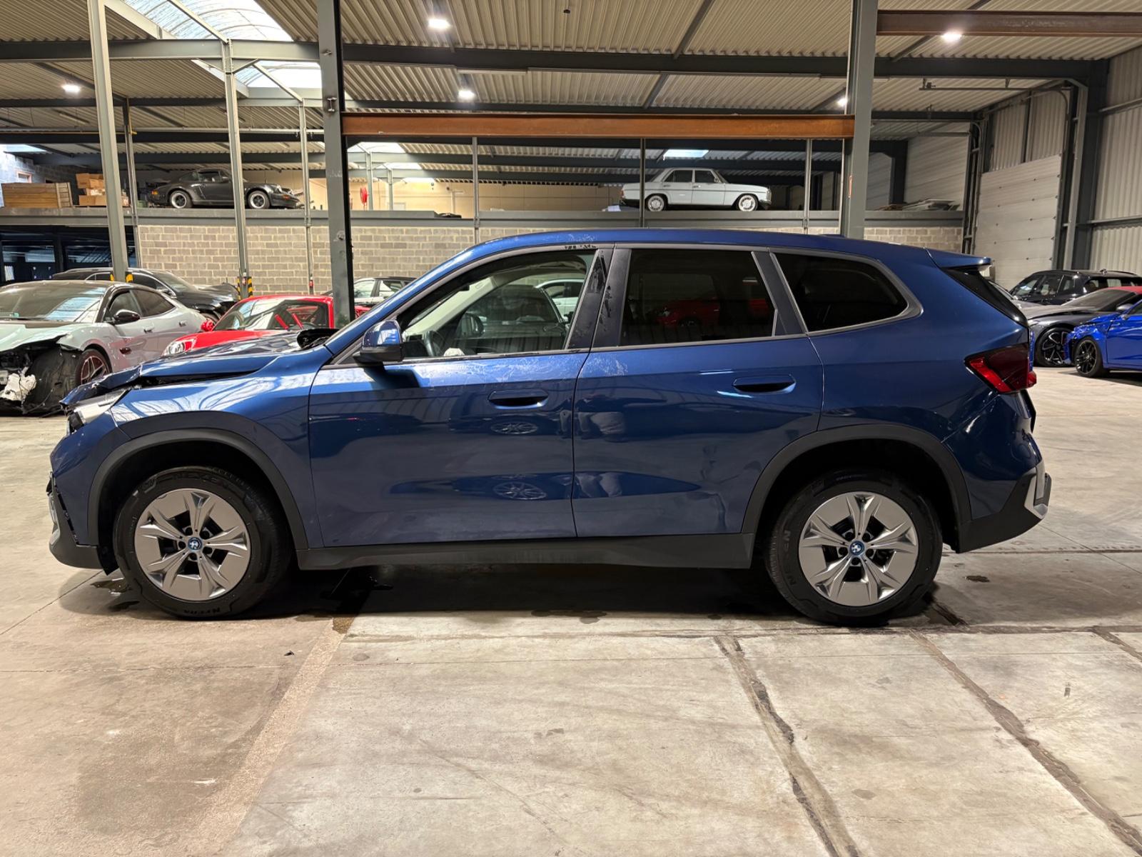 BMW iX1 X-DRIVE 30  /   11488 NETTO