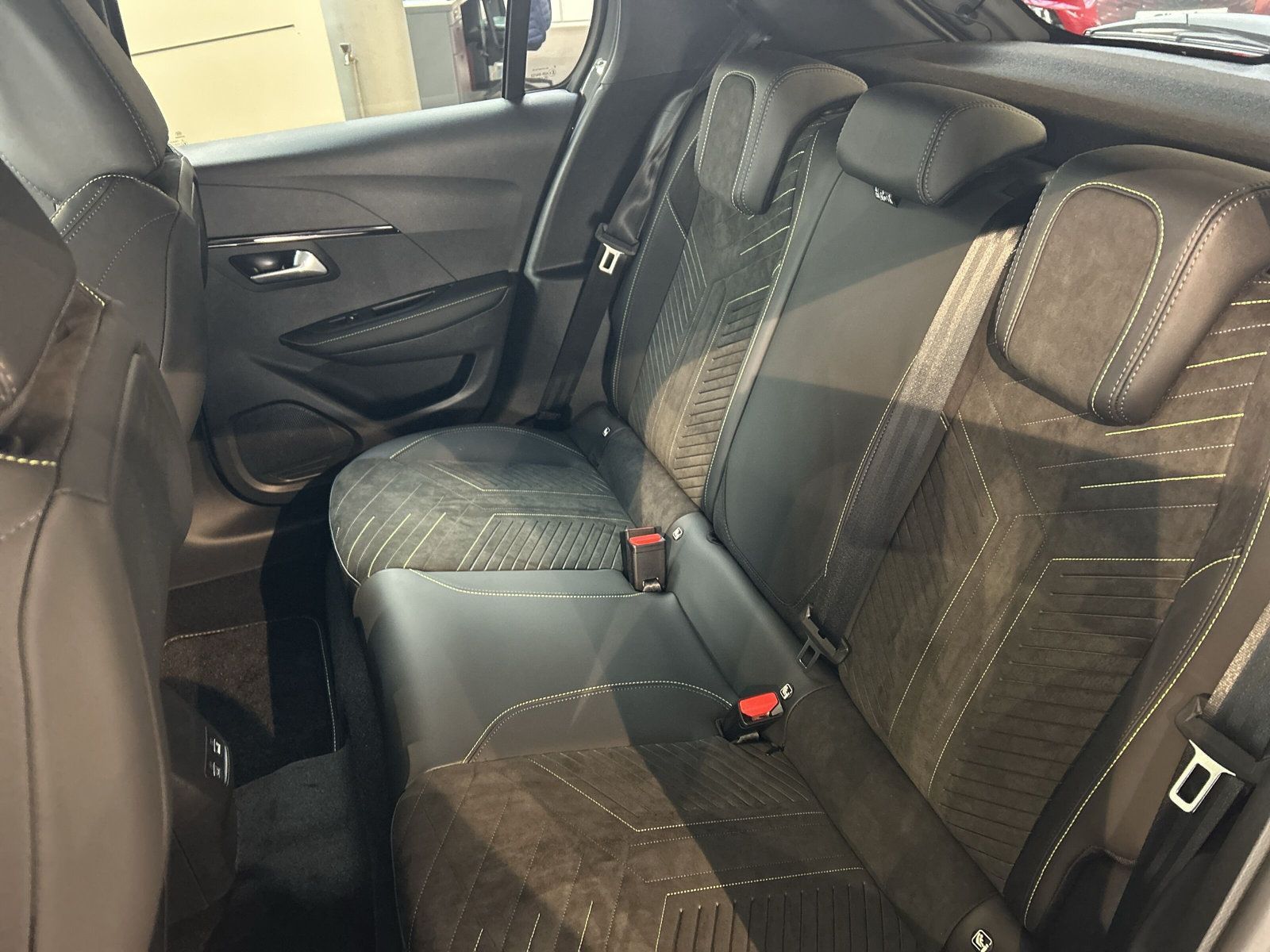 Peugeot 208 - Bild 8