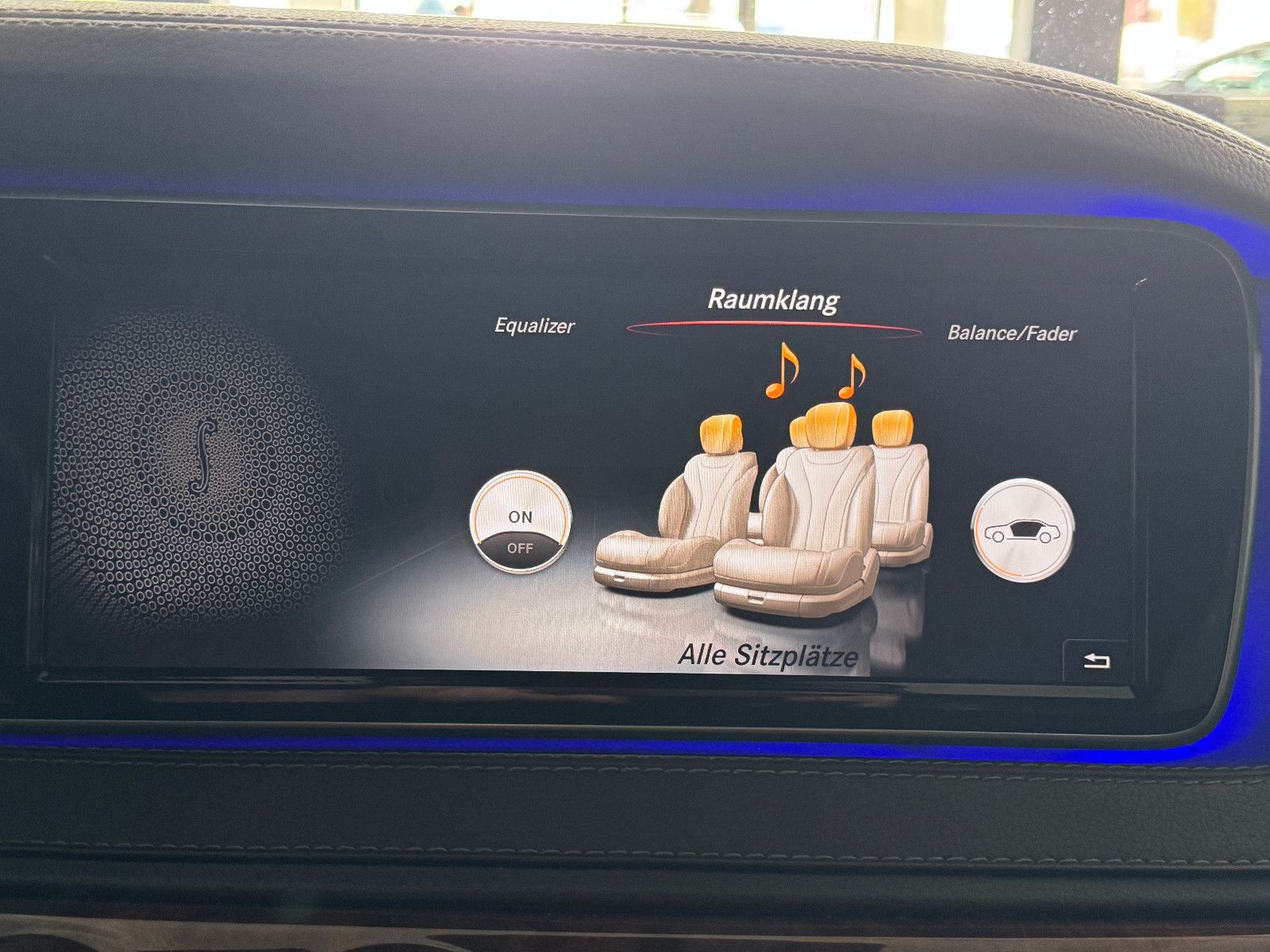 Fahrzeugabbildung Mercedes-Benz S 500 4MATIC LANG PANORAMA BURMESTER 4XSITZKLIMA