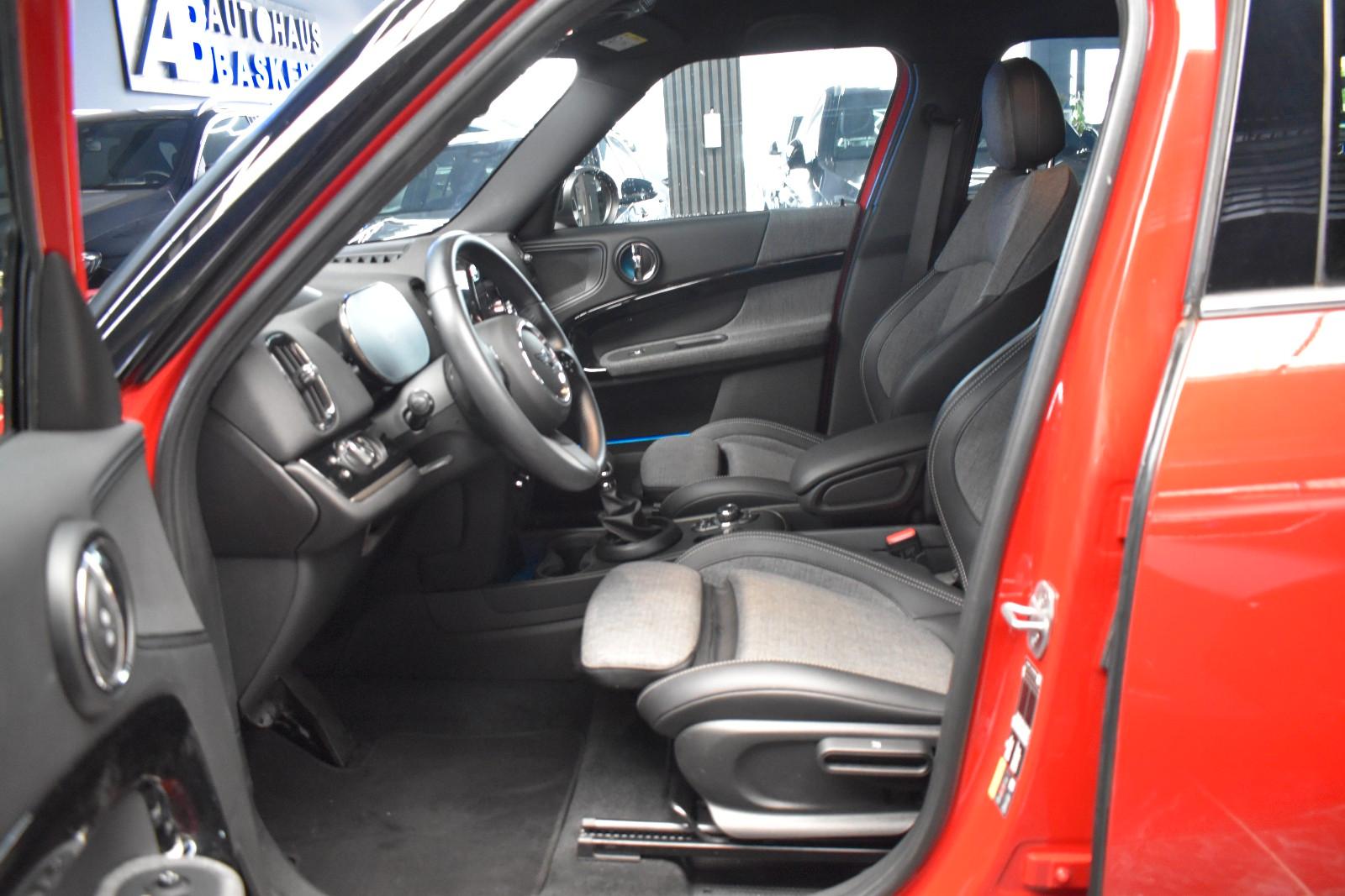 MINI Countryman SE (Cooper) Classic Trim All4*LED*SHZ