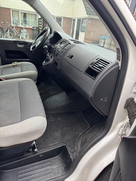 Volkswagen T5 Transporter