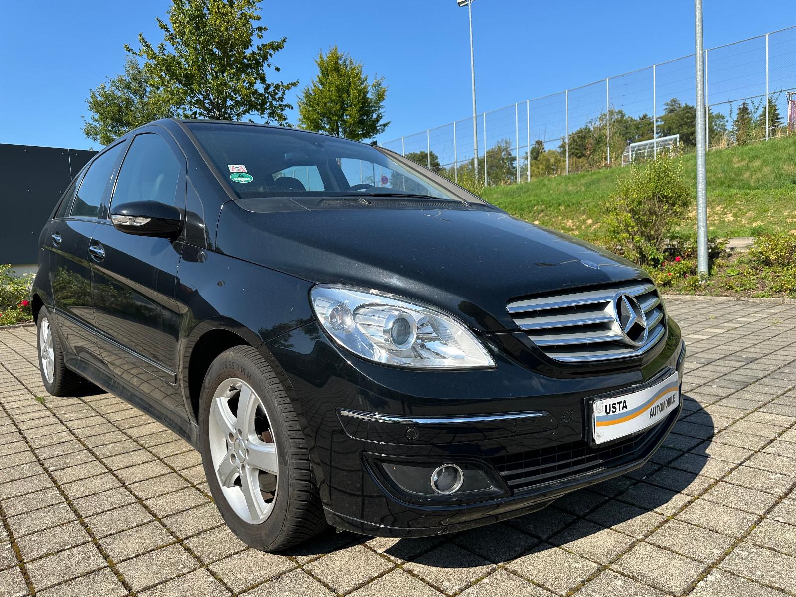 Mercedes-Benz B 200 1.HAND/Navi/PDC