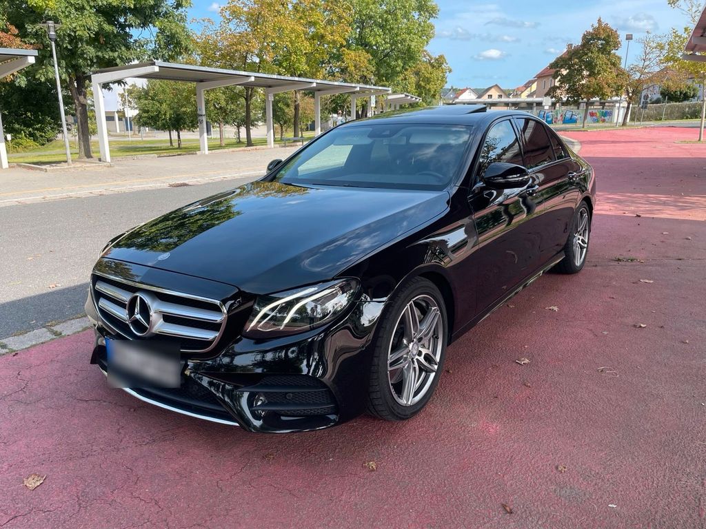 Image of Mercedes-Benz E 350