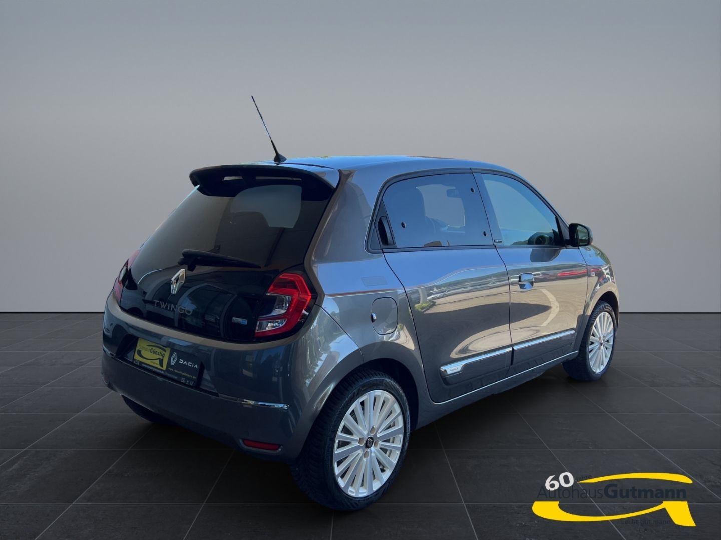 Fahrzeugabbildung Renault Twingo Vibes Electric Navi Apple CarPlay Android