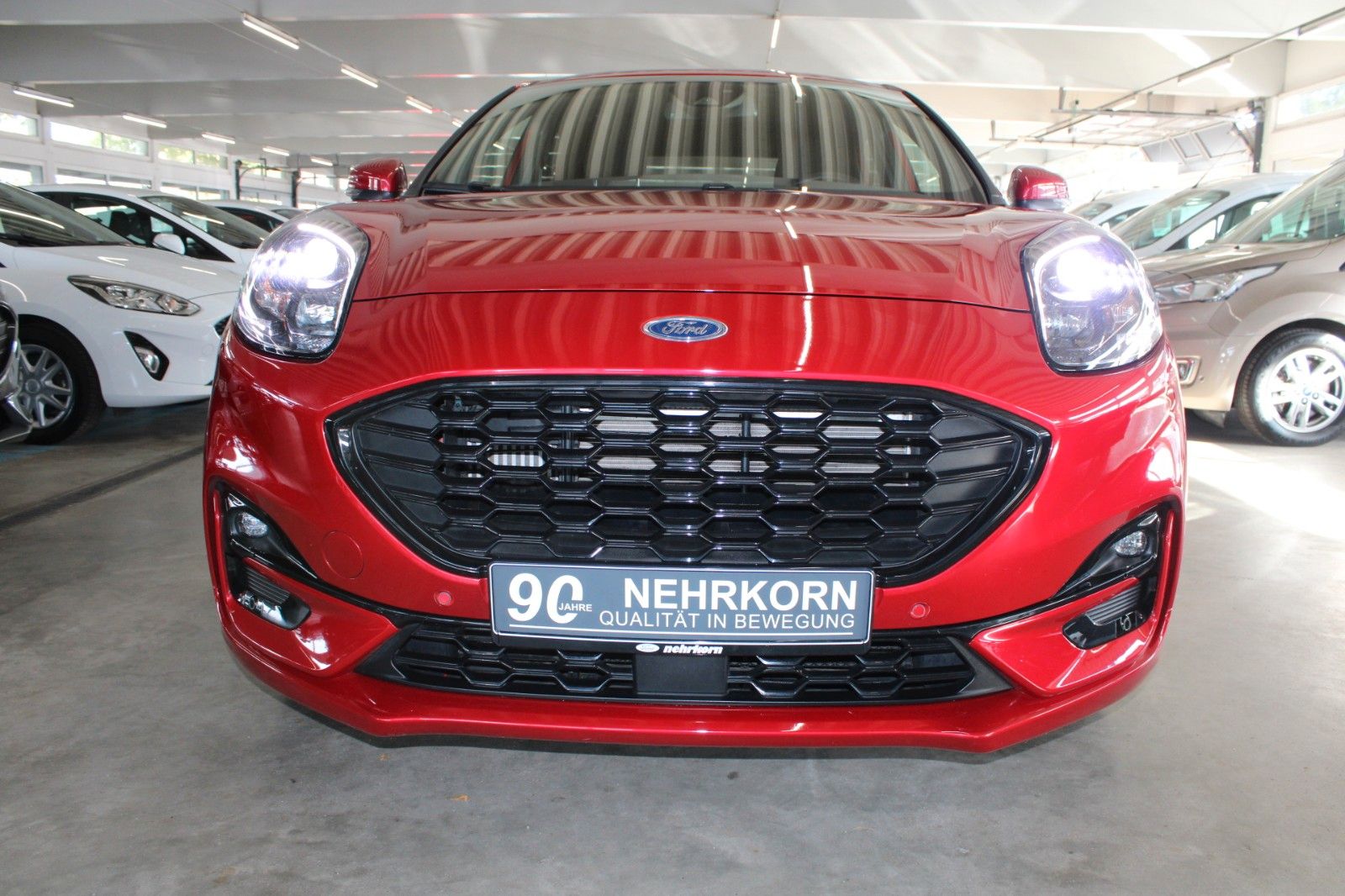 Fahrzeugabbildung Ford Puma MHEV ST-Line AHK LED NAVI WINTER PAKET uvm.