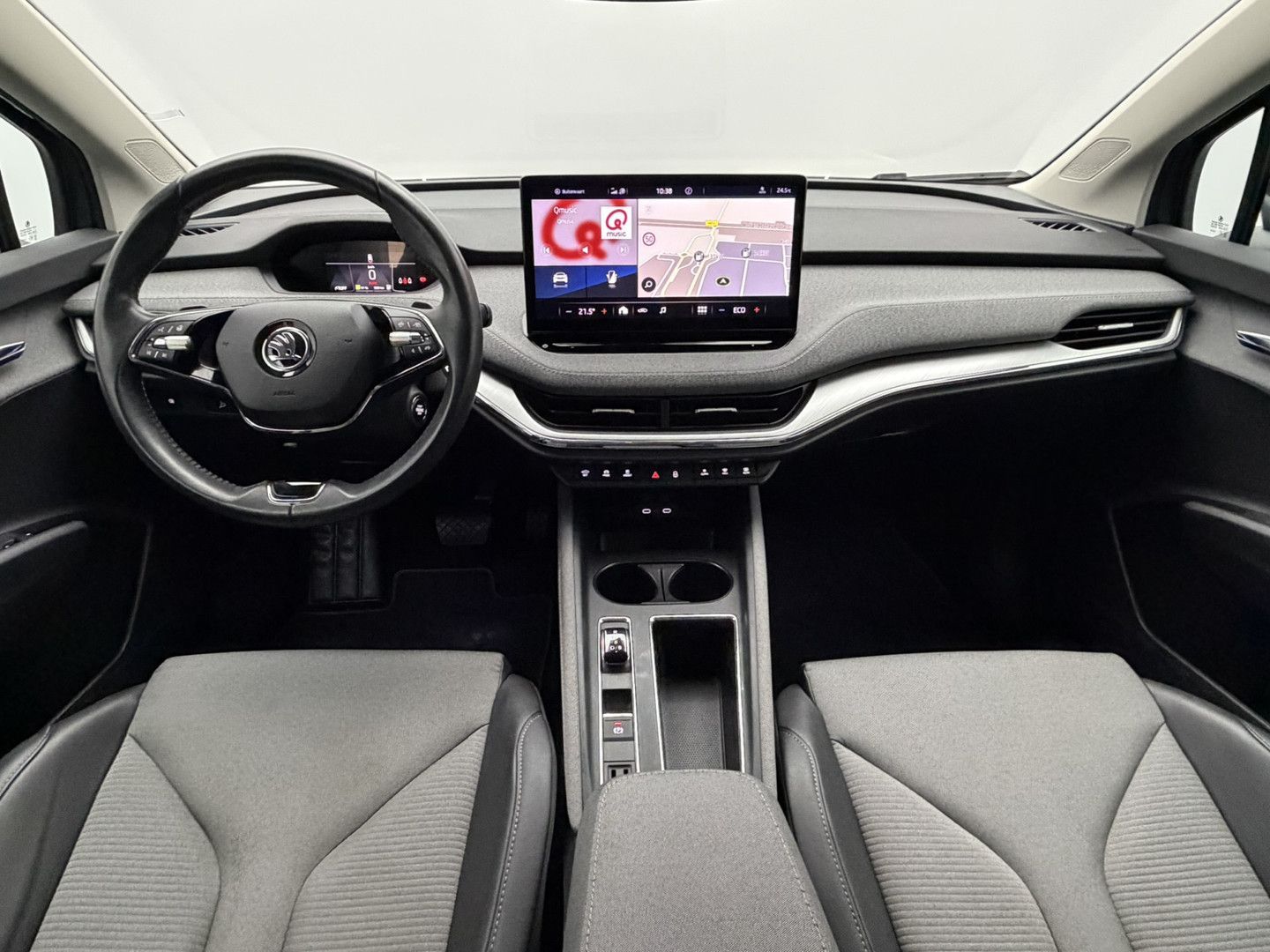 Skoda Enyaq iV 80 SOH 91,1% | AHK Elektrisch | kamera imagem 2