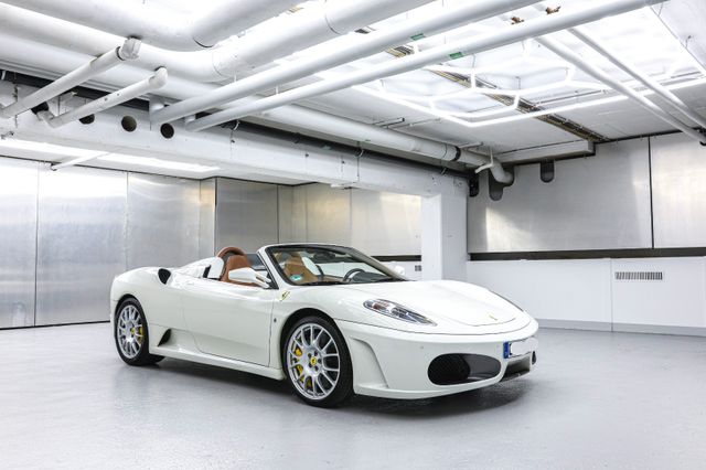 Ferrari F430 Spider F1 Racing Sitze Tailormade