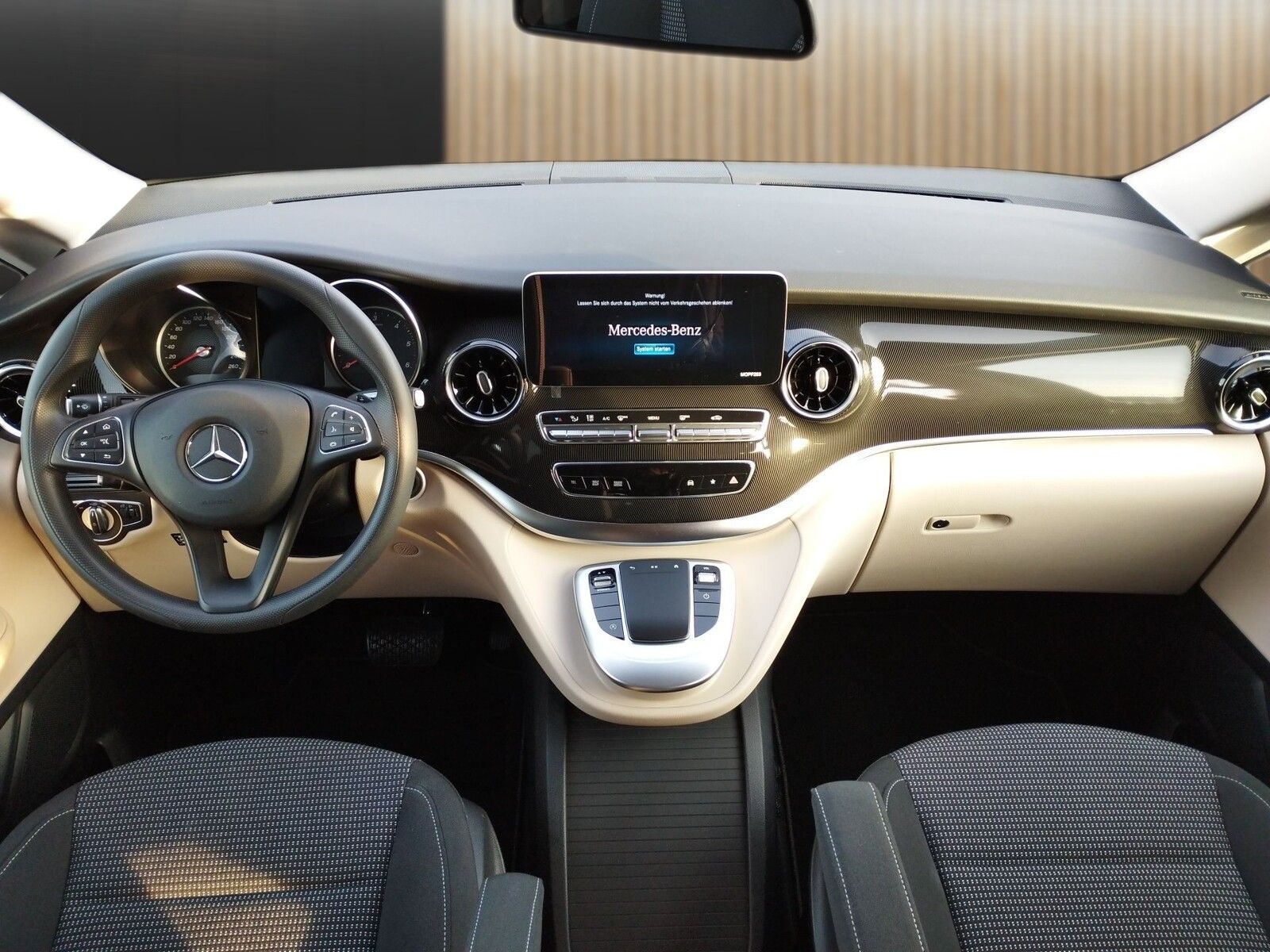 Fahrzeugabbildung Mercedes-Benz Marco Polo 220 D Markise,Navi,RK