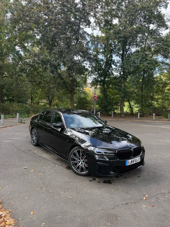 Image of BMW 530