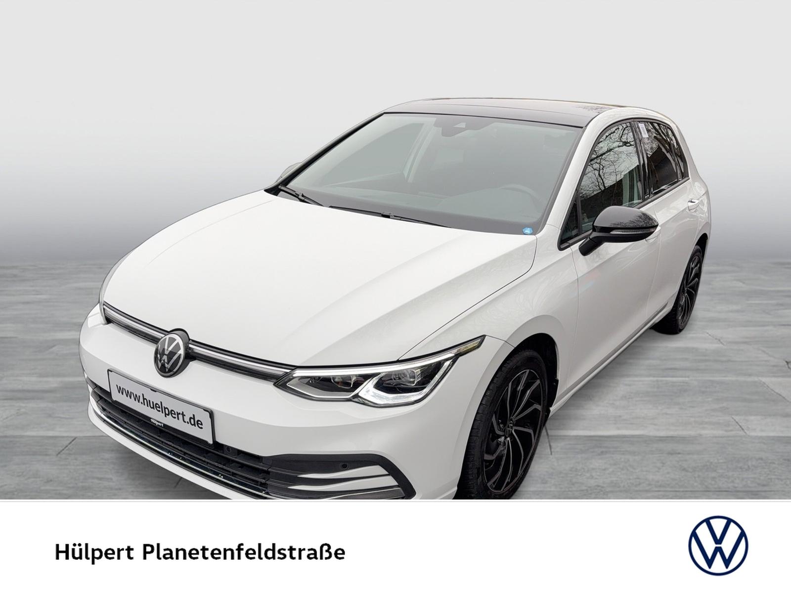 Volkswagen Golf VIII 1.0 eTSI ACTIVE PANO ACC NAVI LM17