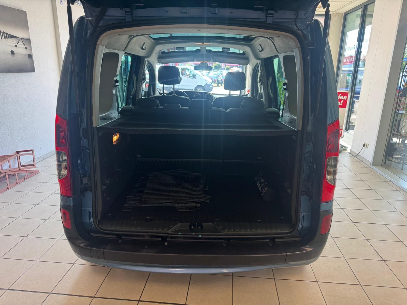 Fahrzeugabbildung Mercedes-Benz Citan Kombi 111 CDI lang /KLIMA KAMERA/PANORAMA