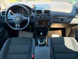 Volkswagen Touran 1.6 TDI DSG Comfortline BMT*7-Sitzer - Volkswagen Touran: TDI Dsg