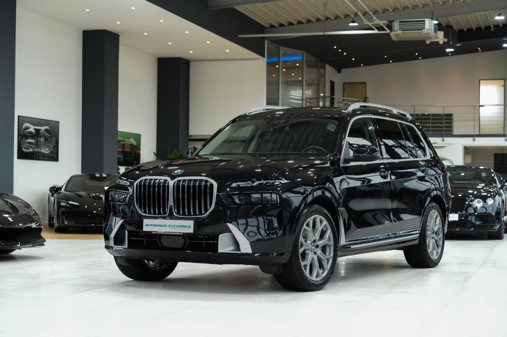 BMW X7 xDrive 40dINDIVIDUALPANOHKGLASAPPLHUD 2022
