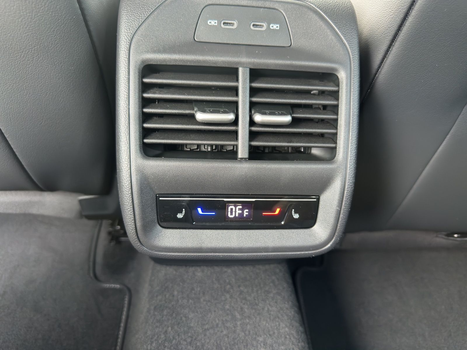 Volkswagen Passat - Bild 14