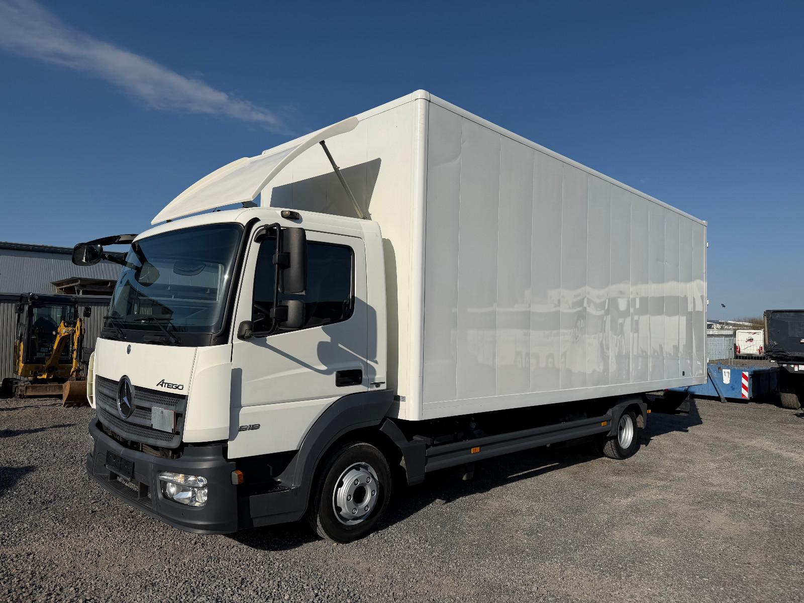 Mercedes-Benz 818 L Atego/ Möbelkoffer 7,20m / 205 TKM / Euro6