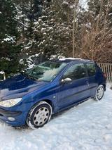 Peugeot 206 1.4 Automatik TÜV bis Juli 2027 - Peugeot 206 aus 2005: 1.4