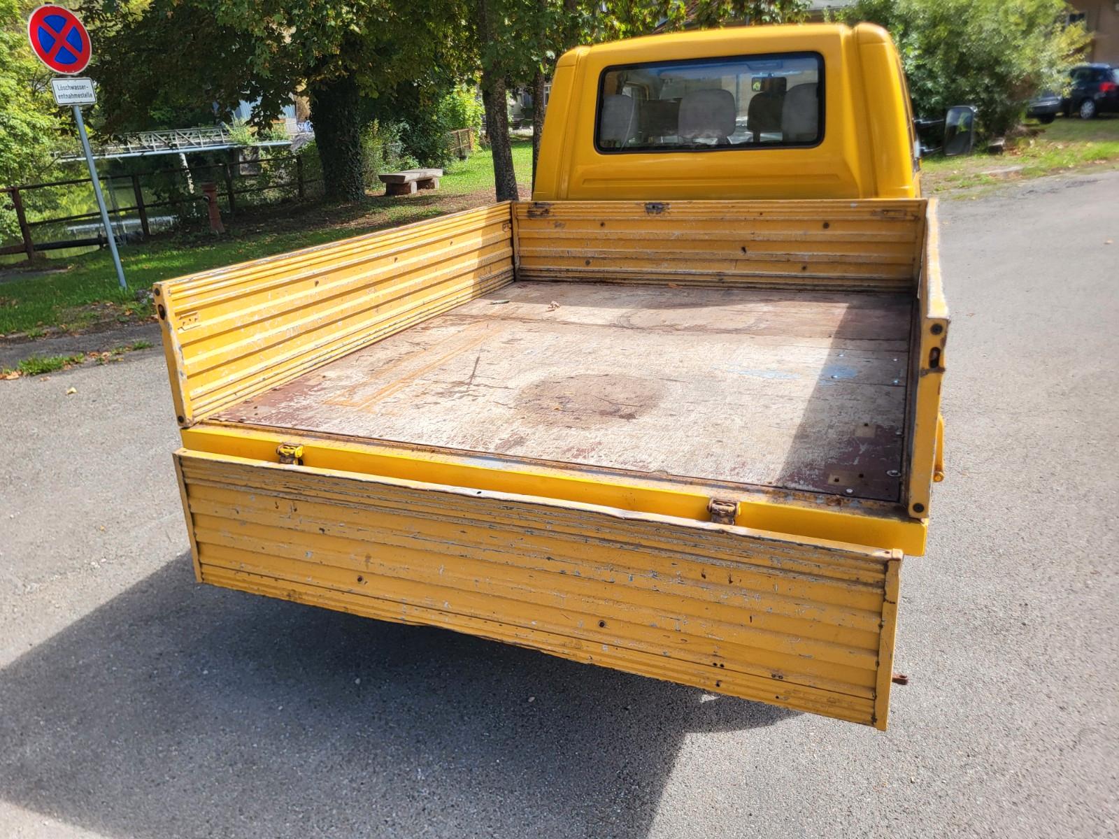 Volkswagen T4 Doka Pritsche Tip Top Service u. TüV neu!