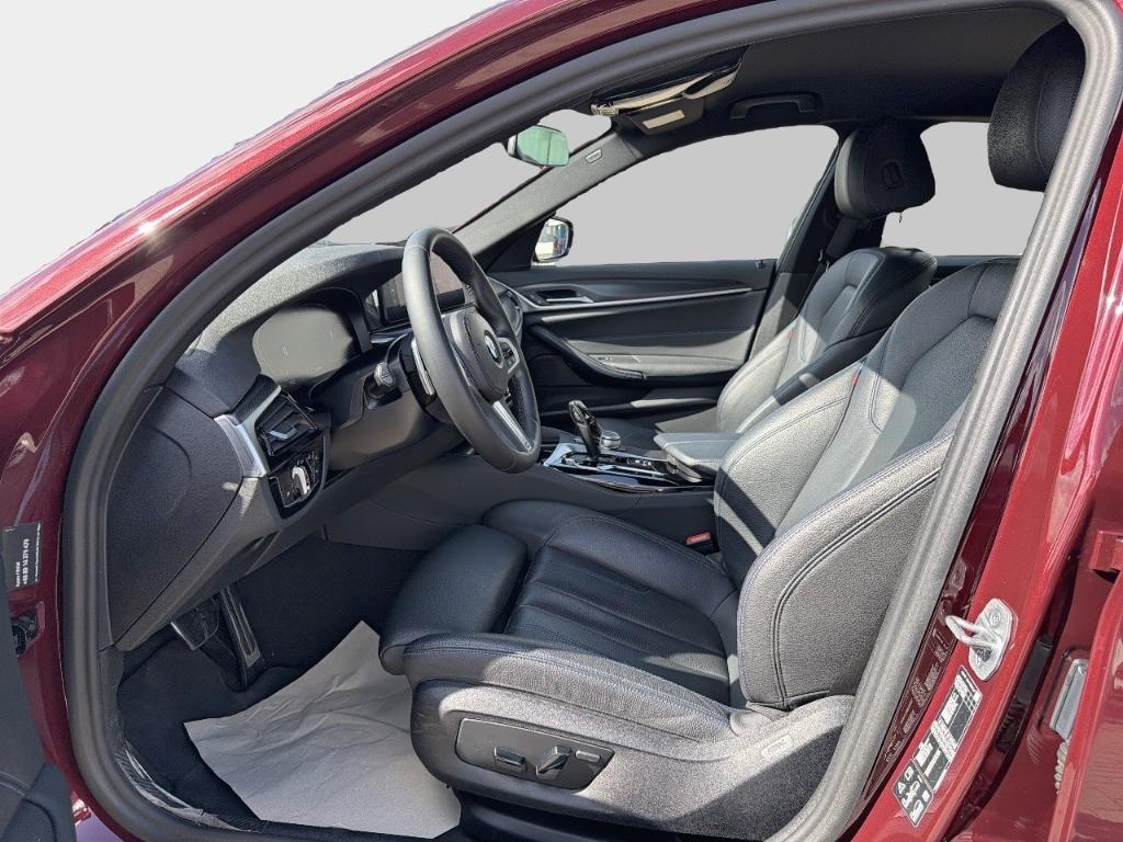 BMW 530 d xDrive M Sport Touring M Sport Sportpaket 