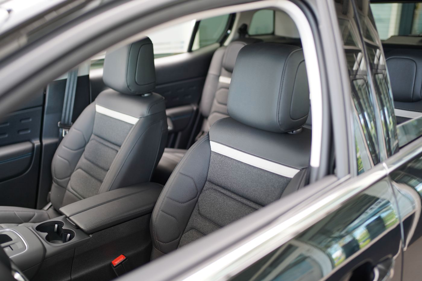 Fahrzeugabbildung Citroën C5 Aircross Hybrid 145 Max e-DCS6 Automatik Navi