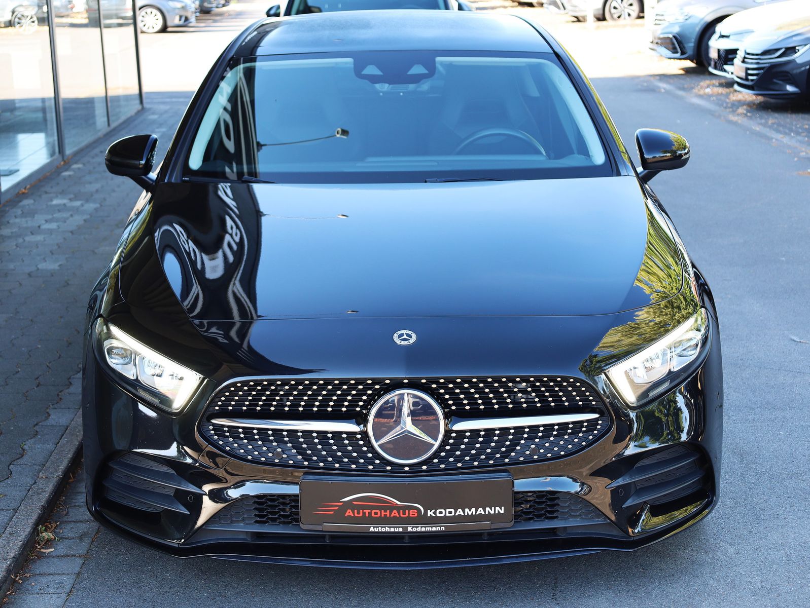 Mercedes-Benz A 200 A 200d AMG Line Kamera Ambiente NightPaket foto 3